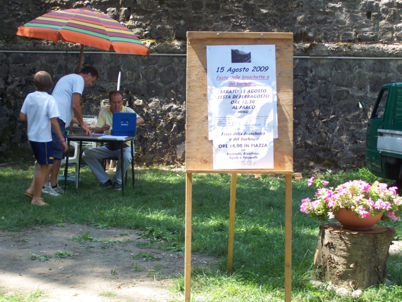  Image name: Estate001.jpg 
 width: 801 pixel 
 height: 602 pixel 
 Size: 484118 bytes 
 Click to enlarge 